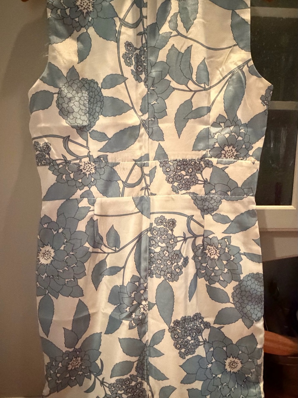 dressbarn Blue and Cream Floral Print Dress - Picture 3 of 8
